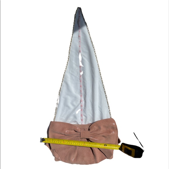 RED Valentino Shimmery Dusty Pink Bow Clutch Crossbody Bag With Gold Chain Strap - Picture 16 of 16